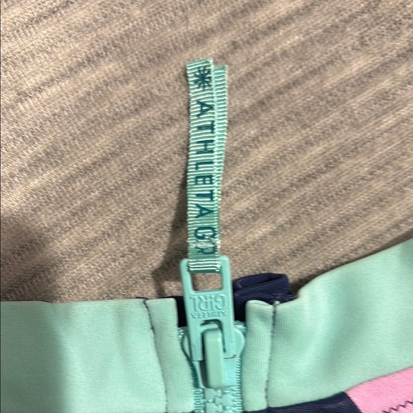 Athletes Girl Swim Shirt - Picture 5 of 8